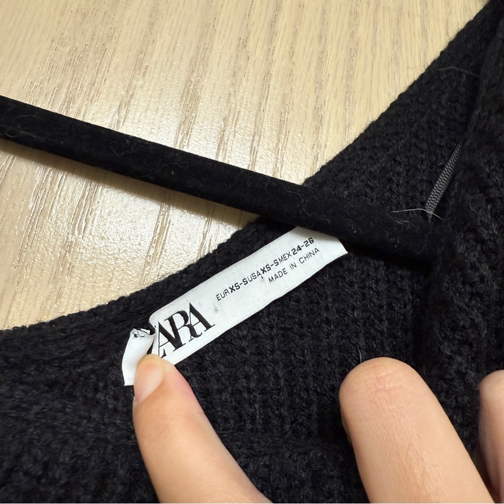 Zara Sweater - Picture 8 of 9